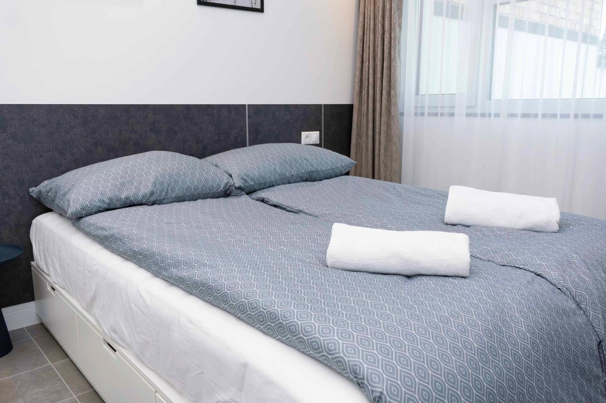 Luxury Cozy 2 Bdr Downtown Apt.6 Budapest Bagian luar foto
